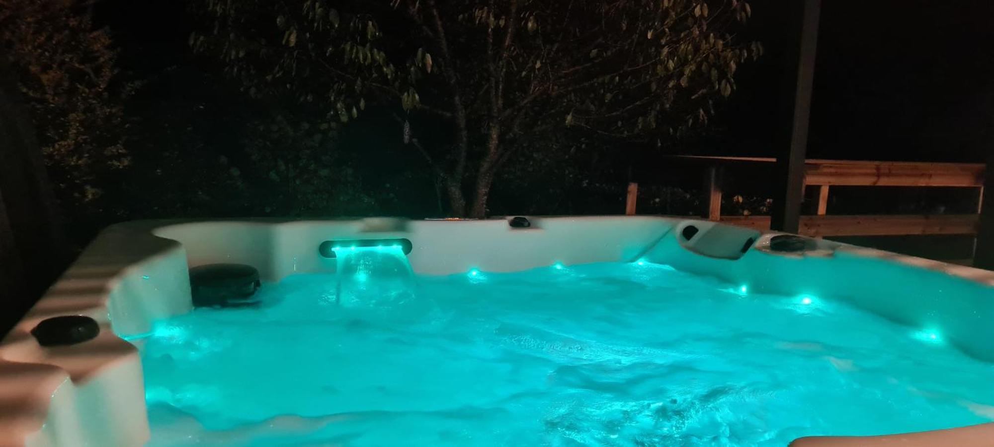 Gite 4 Etoiles La Belle Eau Calme Futeau المظهر الخارجي الصورة